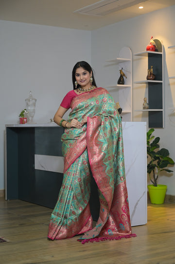 Banarasi Patola Saree with Blouse – A Heritage of Elegance  Key Features AD-09