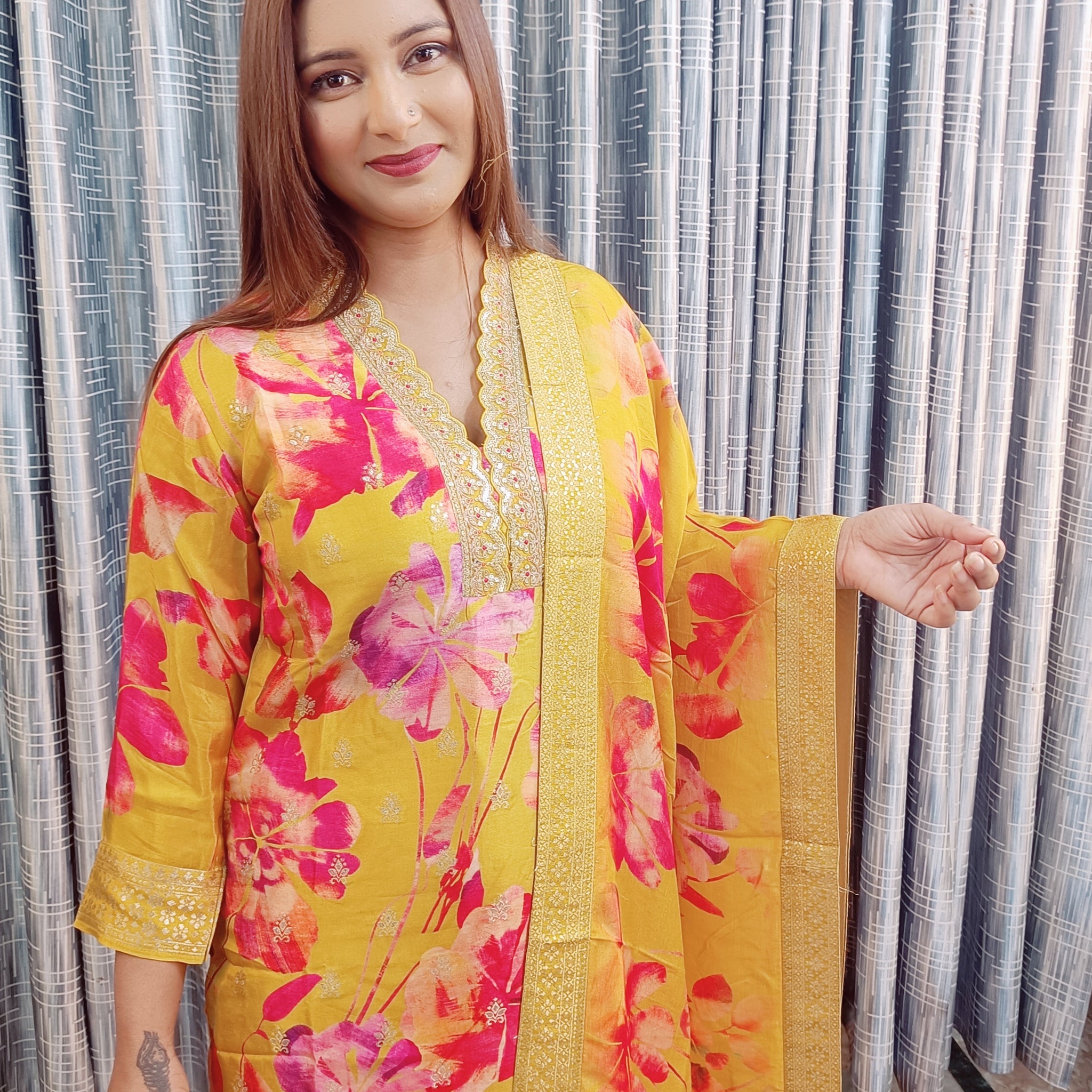 Elegant Pure Silk Suit – Timeless Luxury & Comfort GNC11